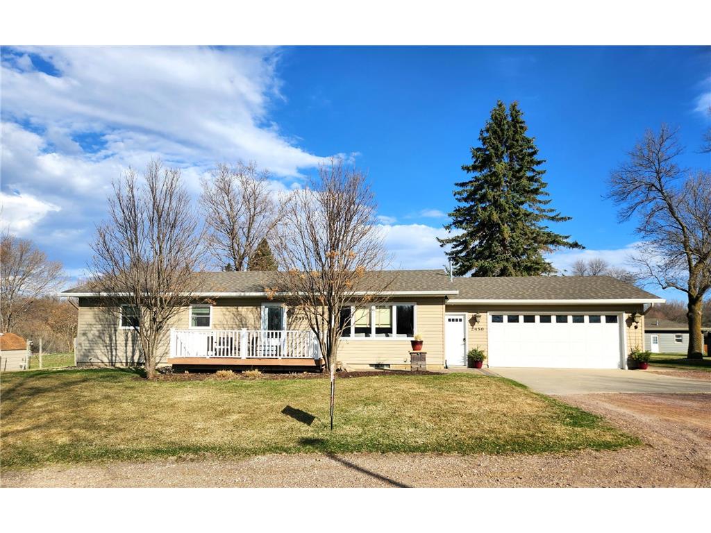 2450 Valley Valley, Windom, MN, 56101 MLS 6348982 Edina Realty