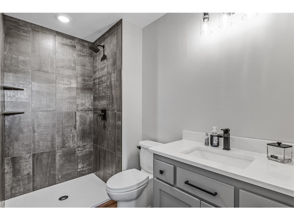 2451 180th Lane NE Ham Lake MN 55304 6712109 image17