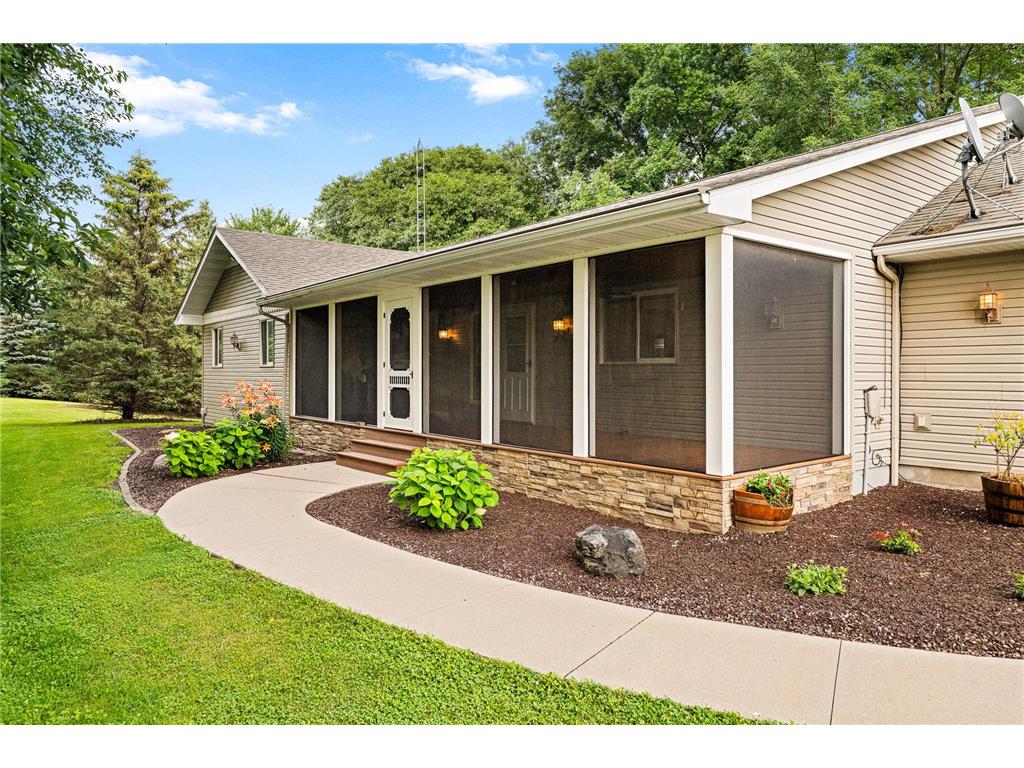 24515 Kent Avenue Morristown MN 55052 7105755 image9