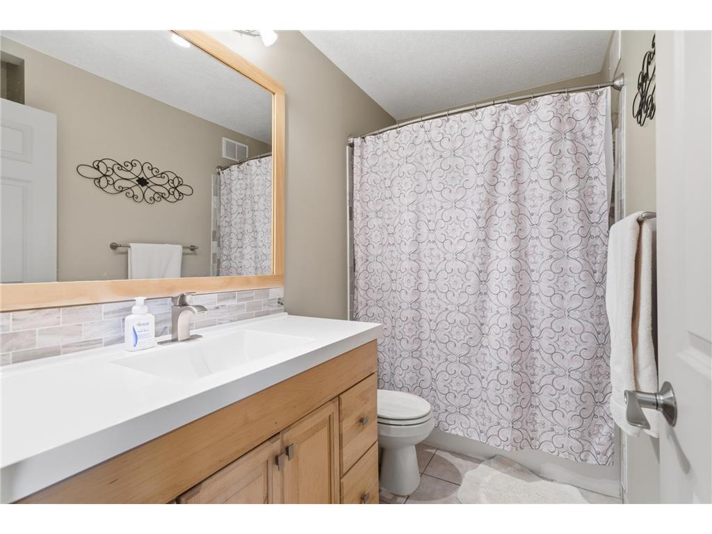24525 112th Street NW Livonia Twp MN 55398 7046874 image23