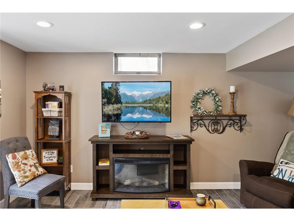 24531 Cedar Point Road Cedar Lake Twp MN 56071 - Cedar 6795192 image22