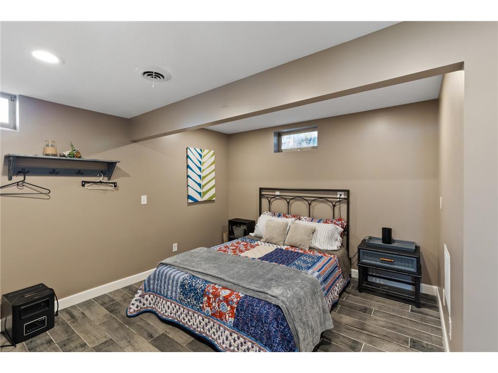 24531 Cedar Point Road Cedar Lake Twp MN 56071 - Cedar 6795192 image23