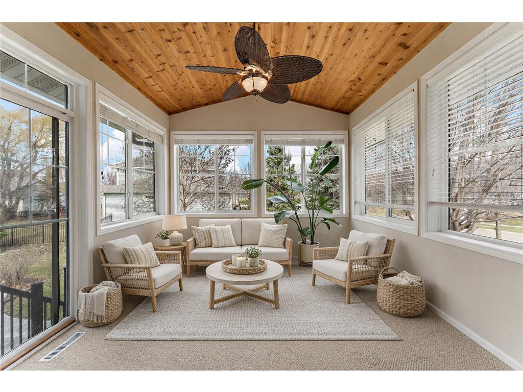 2454 Sandstone Place Woodbury MN 55129 7042924 image18