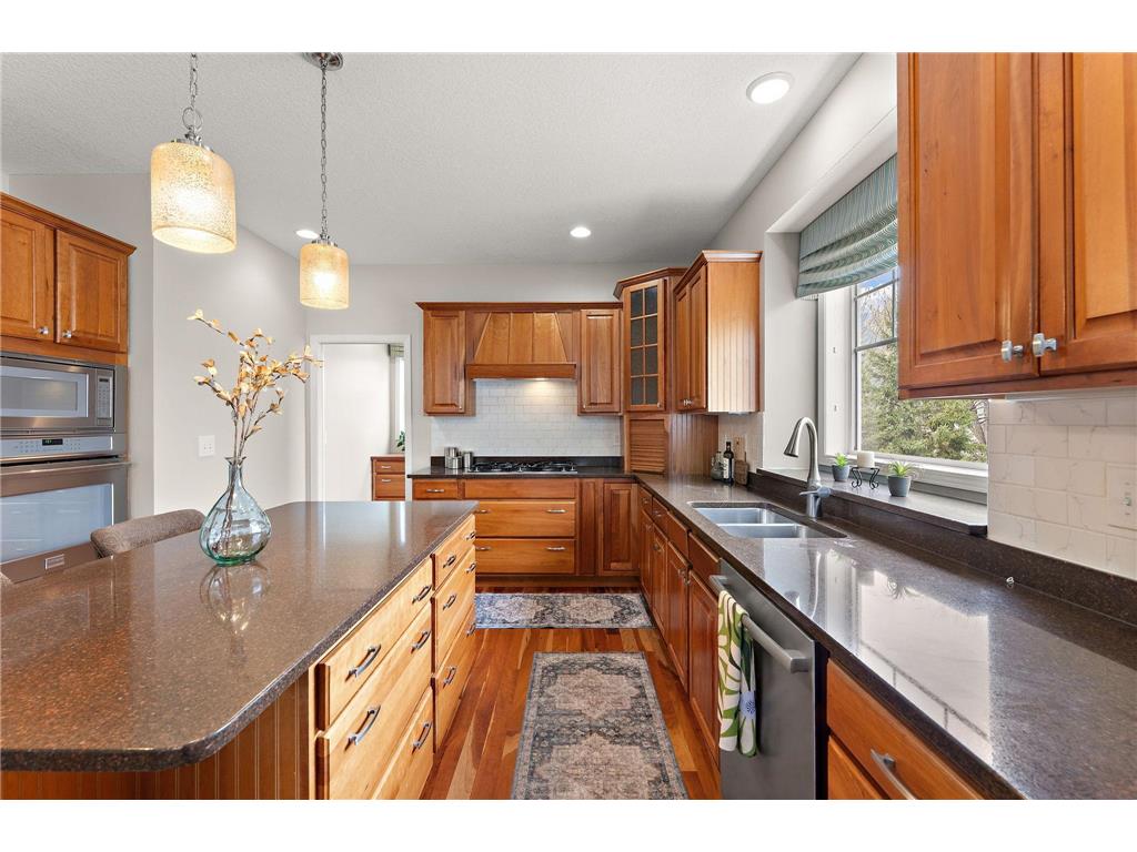 2454 Sandstone Place Woodbury MN 55129 7042924 image21