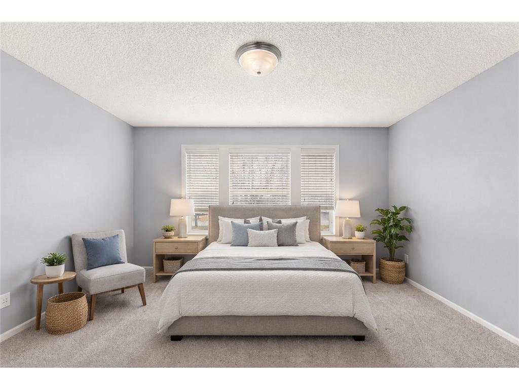 2454 Sandstone Place Woodbury MN 55129 7042924 image34