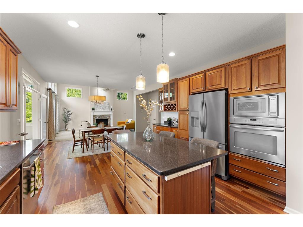 2454 Sandstone Place Woodbury MN 55129 7105839 image25