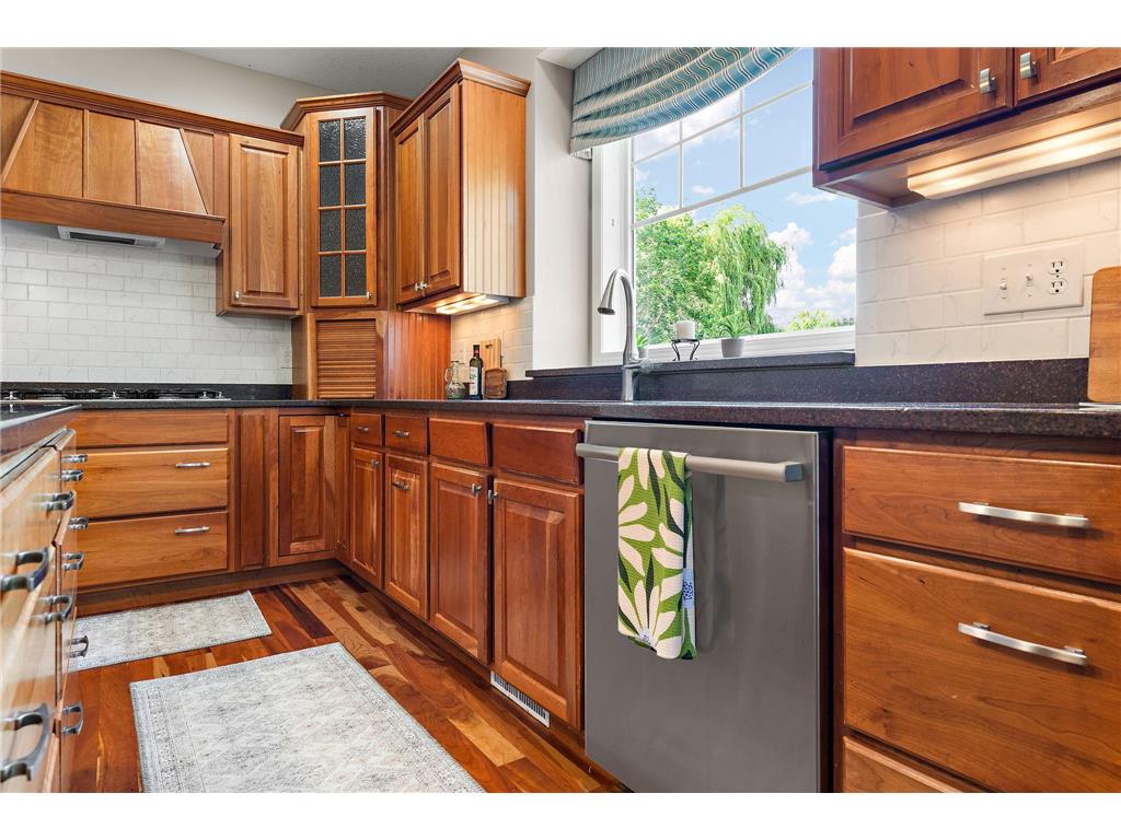 2454 Sandstone Place Woodbury MN 55129 7105839 image29