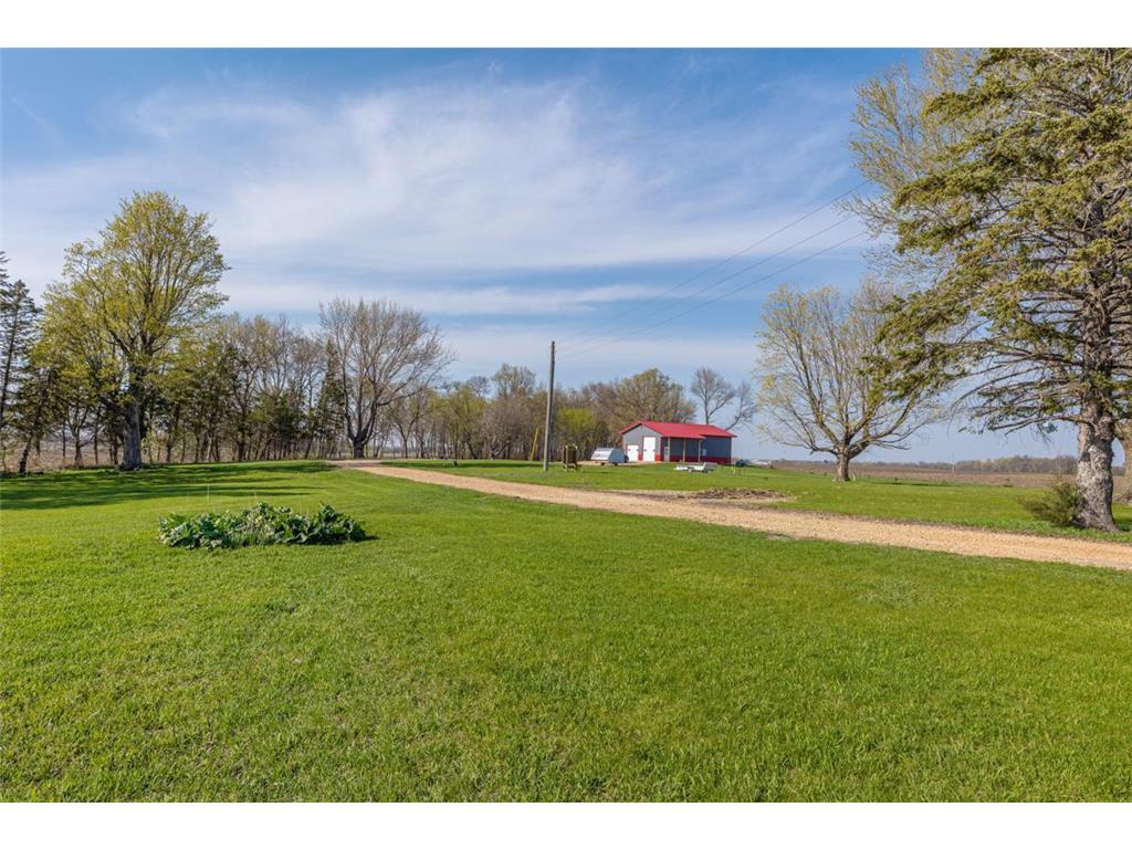 24548 Dodd Road Le Center MN 56057 6527140 image1