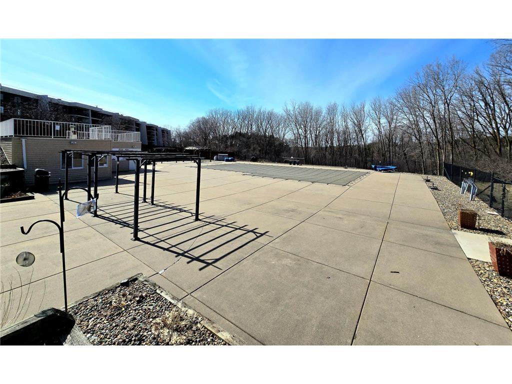 2455 Londin Lane E #117 Maplewood MN 55119 7067393 image23