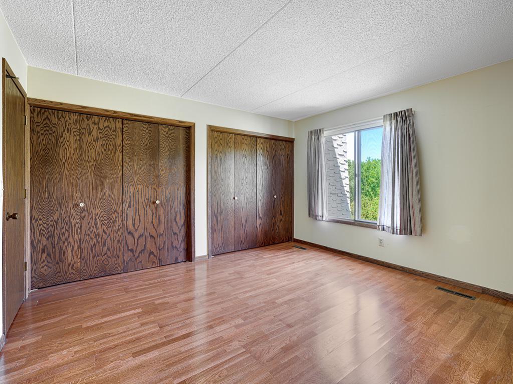 2455 Londin Lane E #322 Maplewood MN 55119 7069837 image12
