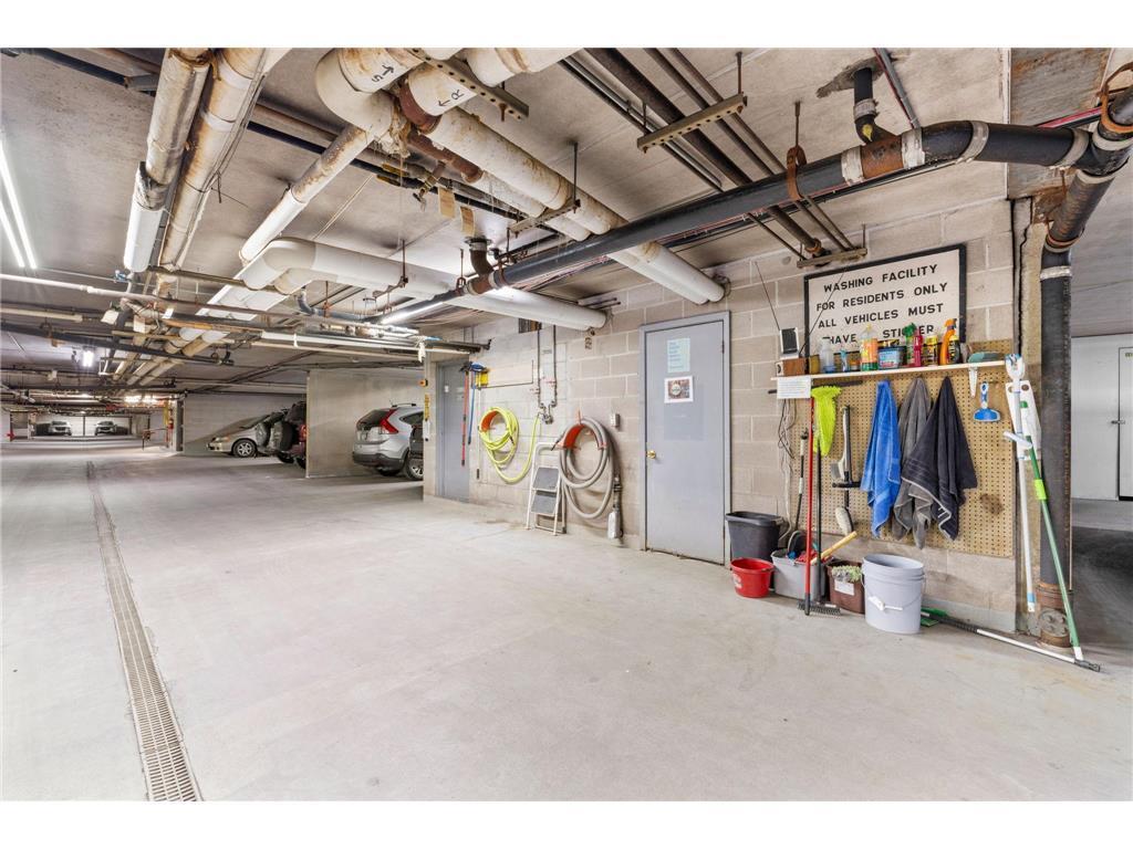 2455 Londin Lane E #322 Maplewood MN 55119 7069837 image17