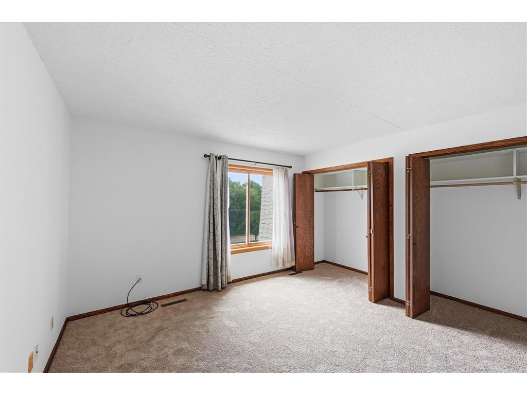 2455 Londin Lane E #417 Maplewood MN 55119 7109367 image6