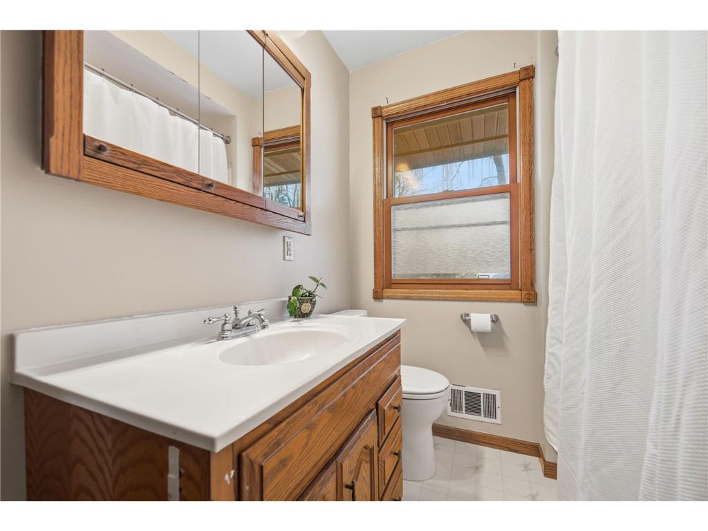 2455 Taylor Avenue White Bear Twp MN 55110 7016582 image20