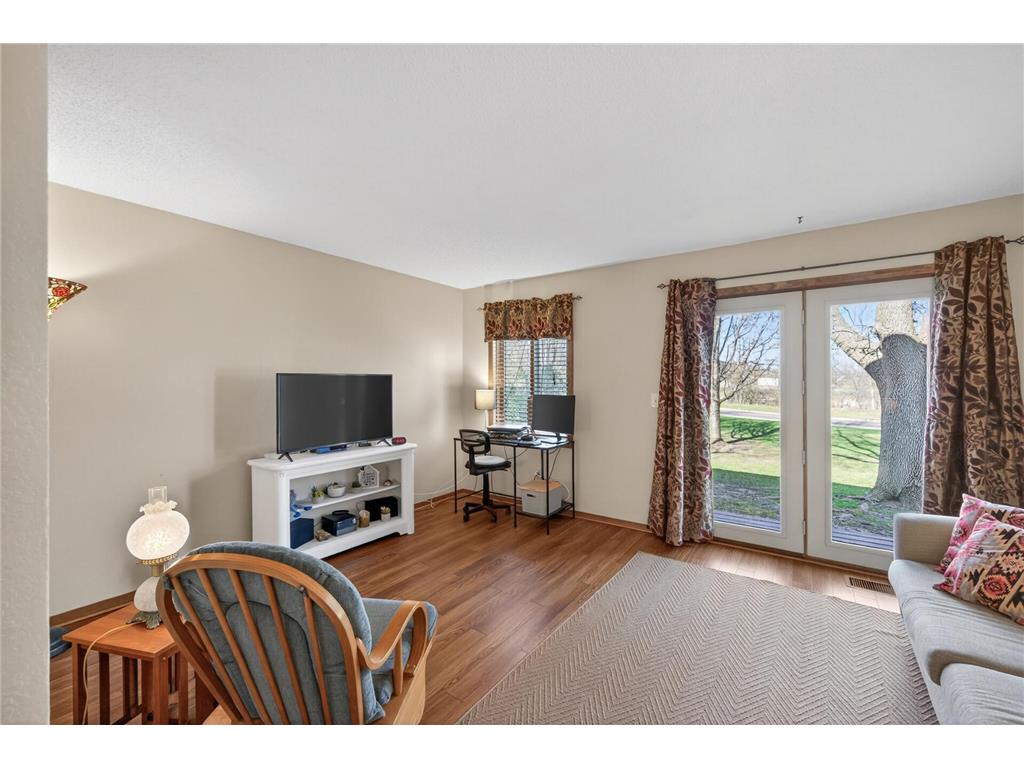 2457 Crestwood Drive North Saint Paul MN 55109 7042959 image5