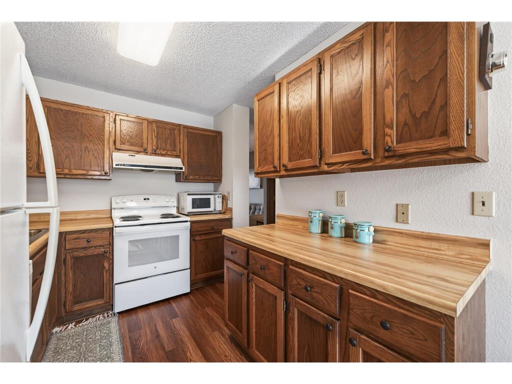 2457 Crestwood Drive North Saint Paul MN 55109 7042959 image9