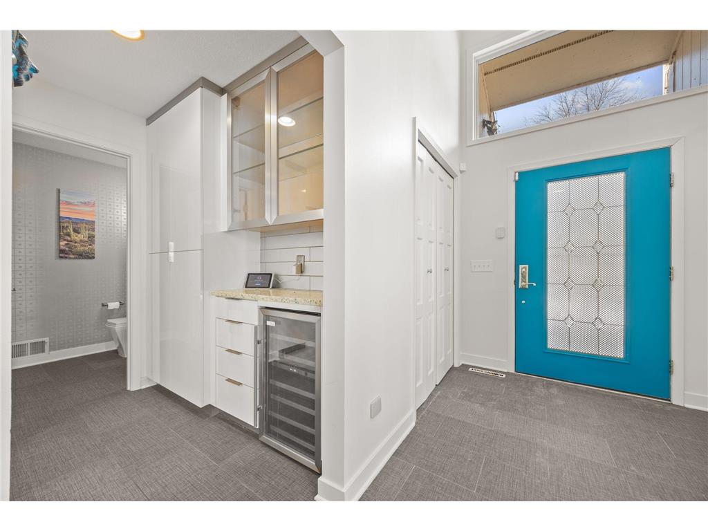 2457 Dianna Lane Little Canada MN 55117 - Gervais 7043343 image10