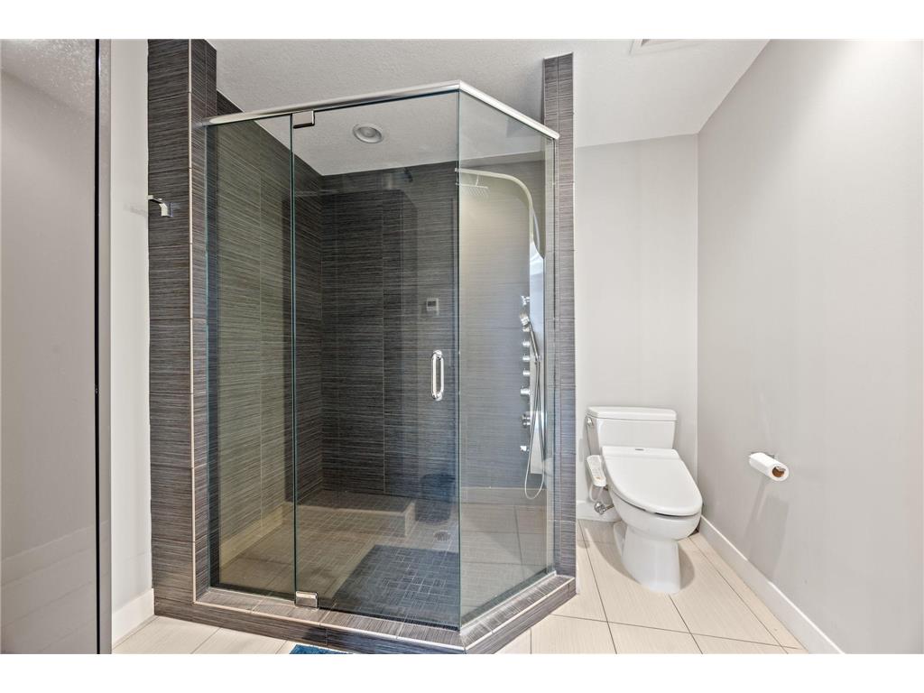 2457 Dianna Lane Little Canada MN 55117 - Gervais 7043343 image36