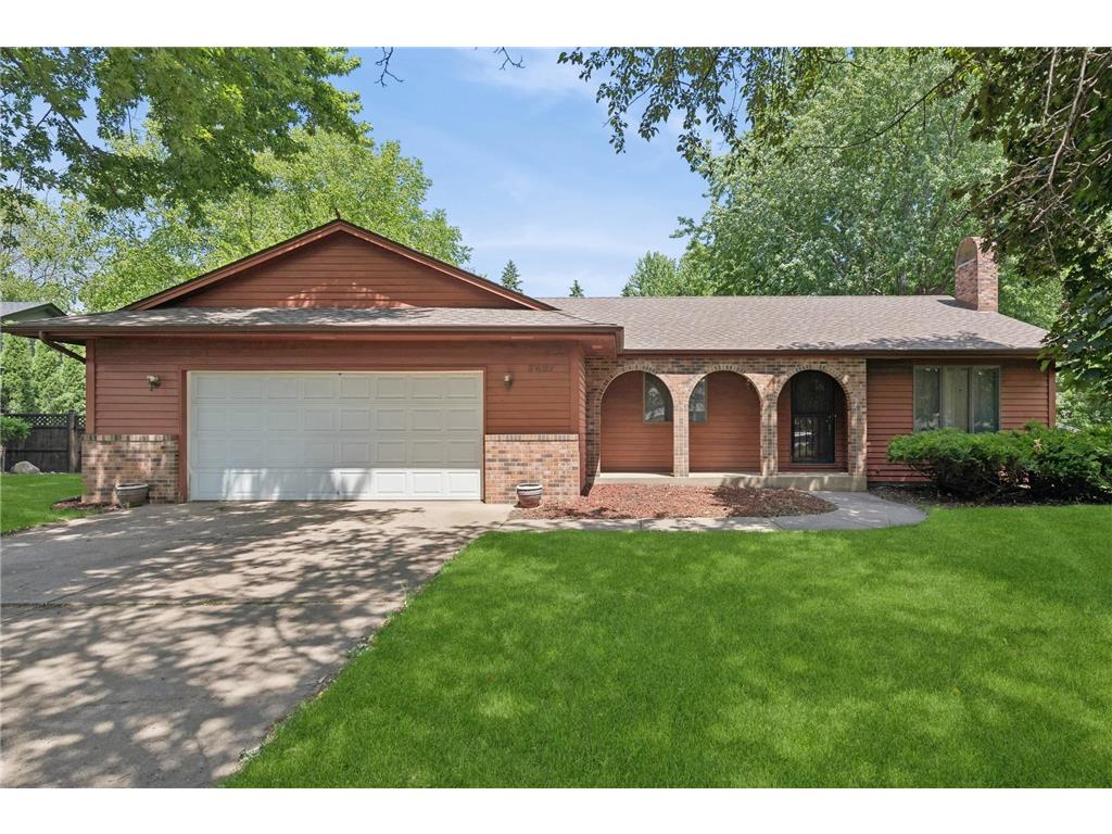 2457 Emerald Lane Shakopee MN 55379 6545746 image1