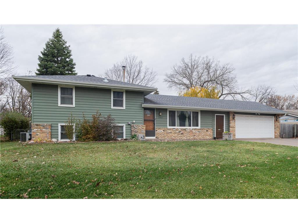 2457 Gunflint Trail Brooklyn Park MN 55444 6635095 image1