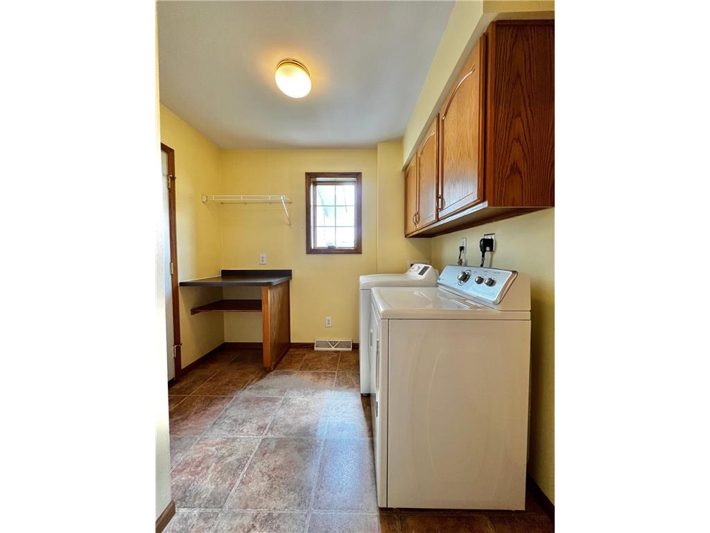246 E Skyline Drive Granite Falls MN 56241 7070026 image10