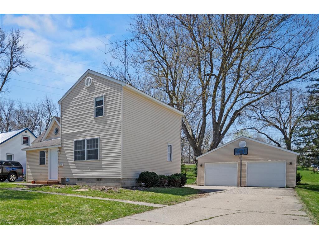 246 Larch Avenue Owatonna MN 55060 6365423 image1