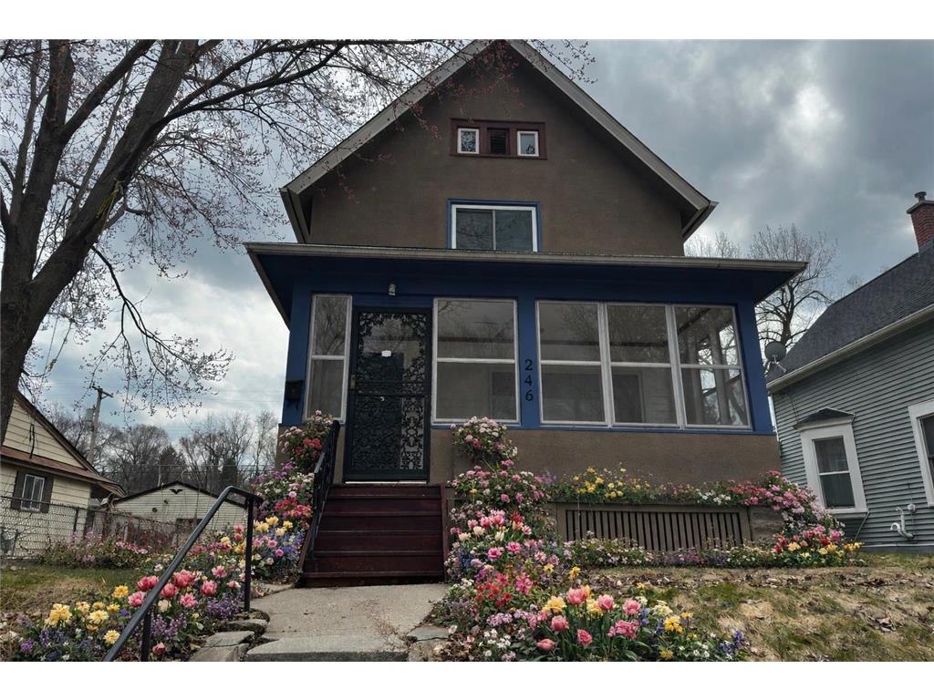 246 Sidney Street E Saint Paul MN 55107 7021944 image1