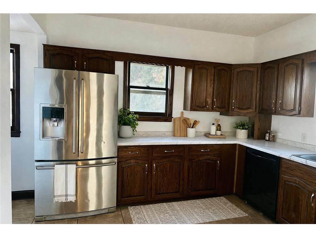 246 Sidney Street E Saint Paul MN 55107 7021944 image5