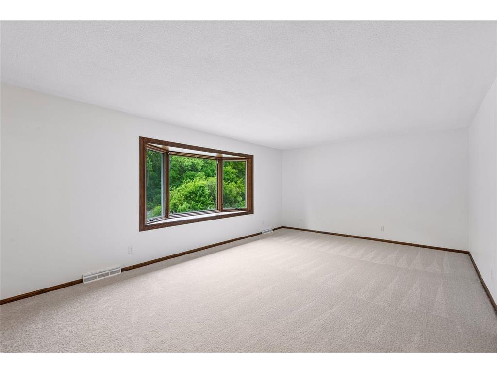 2460 Kewanee Way Golden Valley MN 55422 7079981 image10