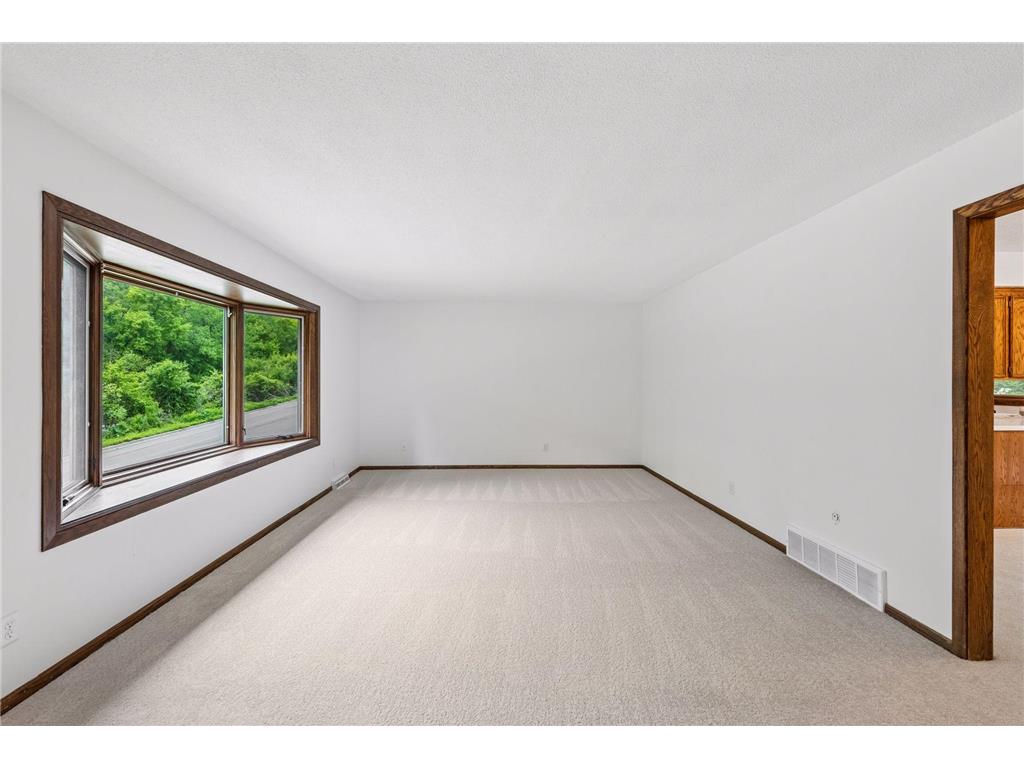 2460 Kewanee Way Golden Valley MN 55422 7079981 image12