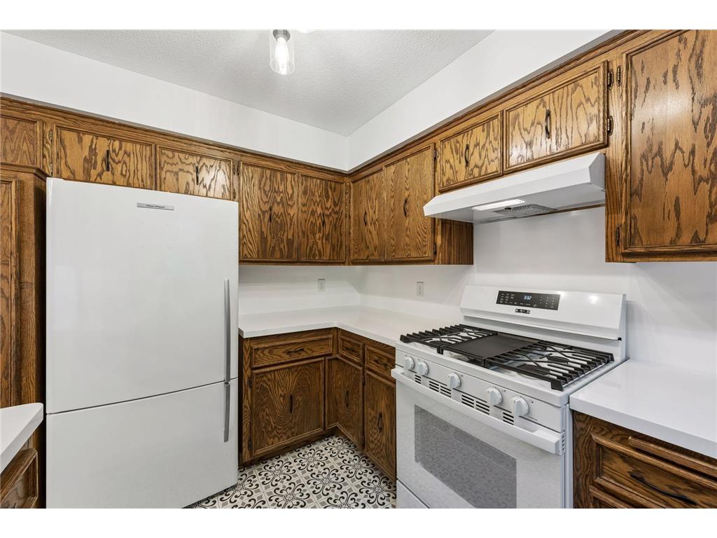 2460 Kewanee Way Golden Valley MN 55422 7079981 image21