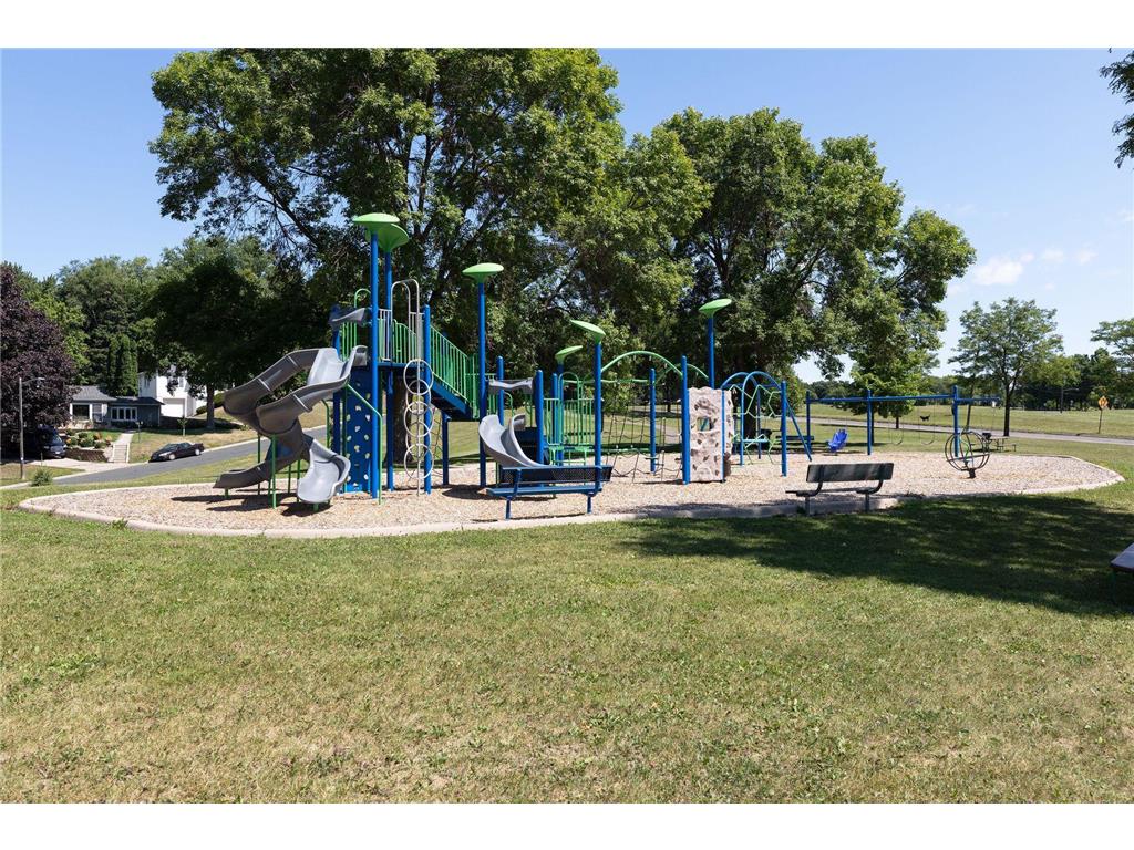 2460 Kewanee Way Golden Valley MN 55422 7079981 image55