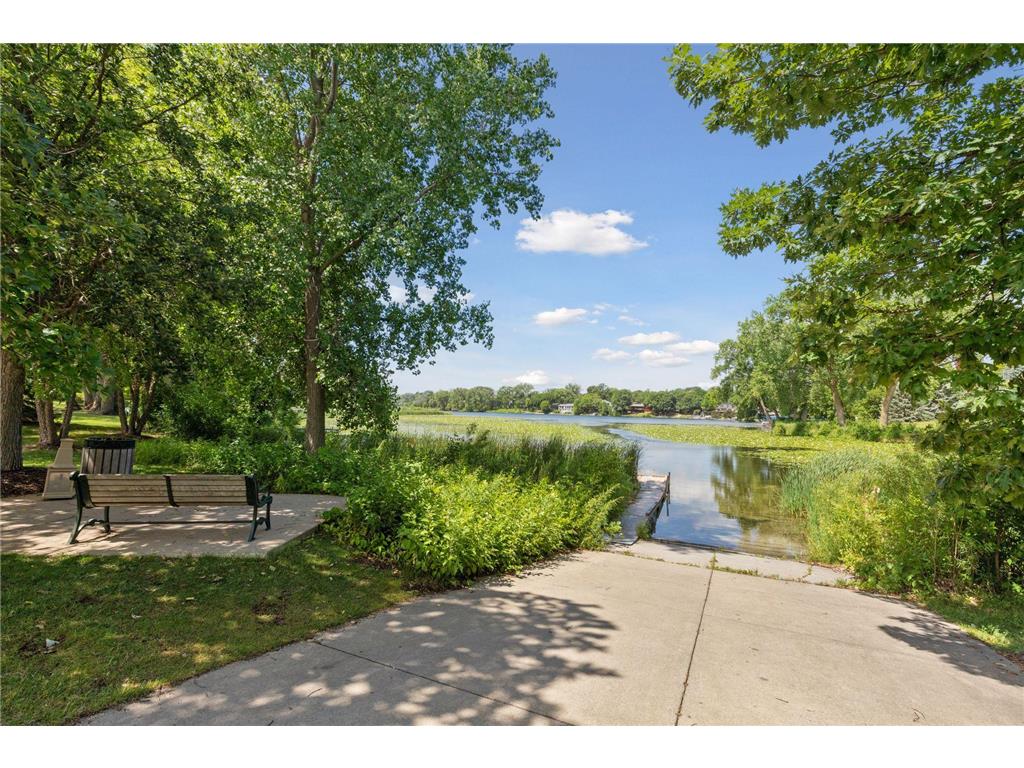 2460 Kewanee Way Golden Valley MN 55422 7079981 image63