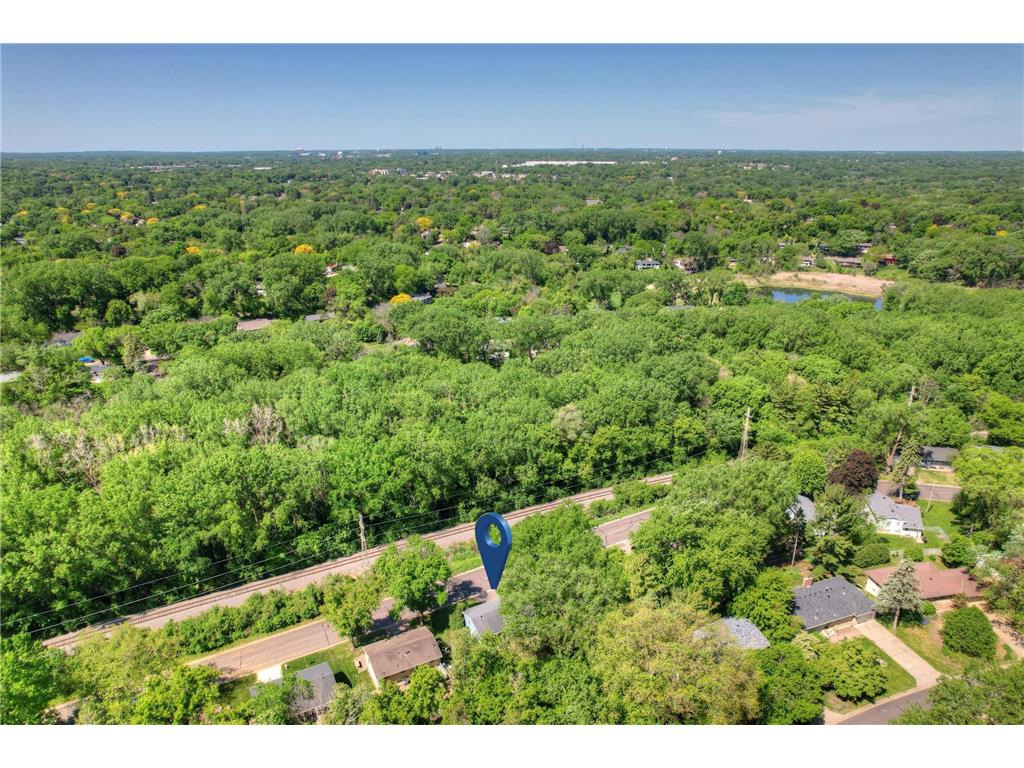 2460 Kewanee Way Golden Valley MN 55422 7079981 image66