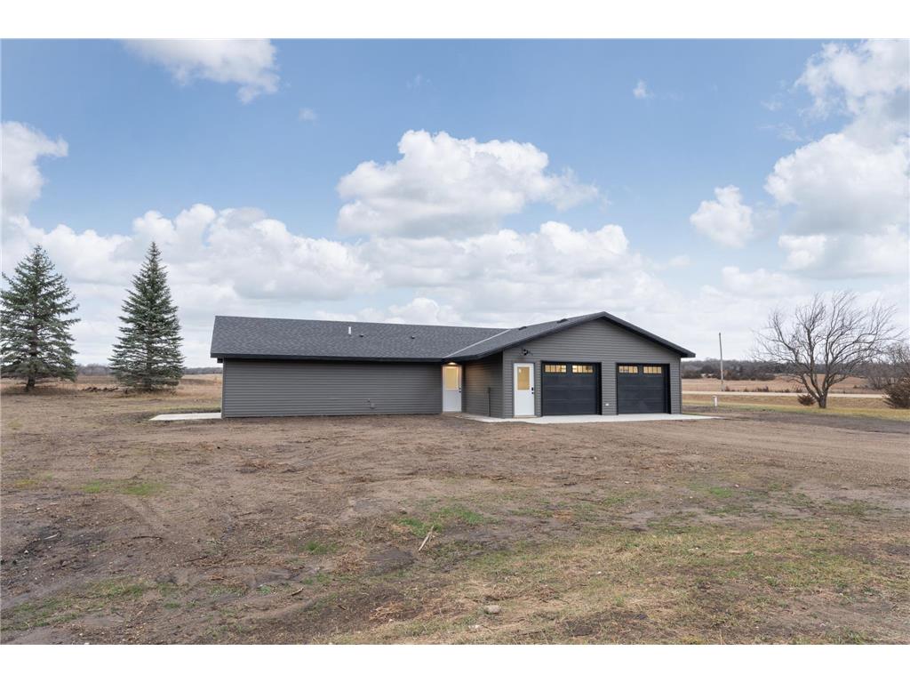 24601 5th Street NW New London MN 56273 6634103 image1