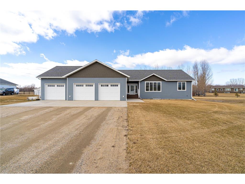 24605 Heritage Drive Crookston Twp MN 56716 6504135 image1
