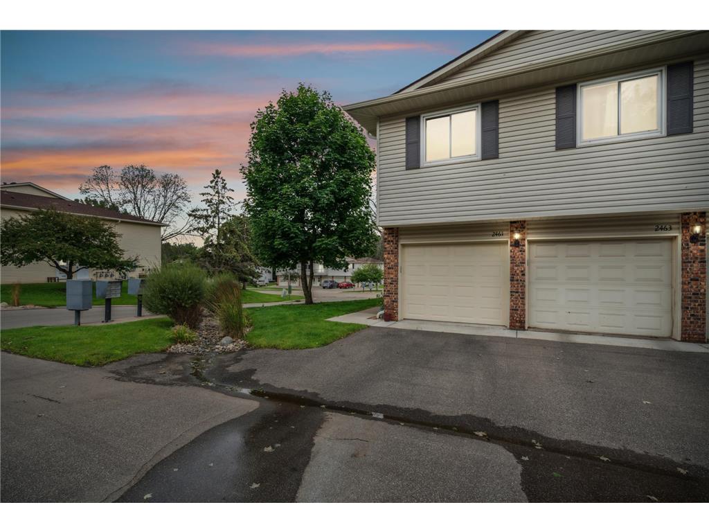 2461 Grenadier Avenue N Oakdale MN 55128 6570943 image1