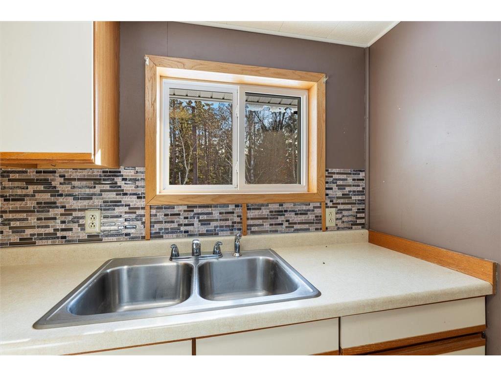 24621 E Long Lake Road Bigfork MN 56628 - Long Lake 7018118 image12