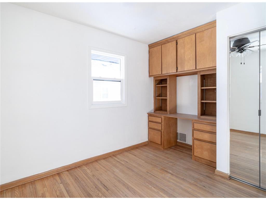 2463 Silver Lake Road NW New Brighton MN 55112 7018080 image9