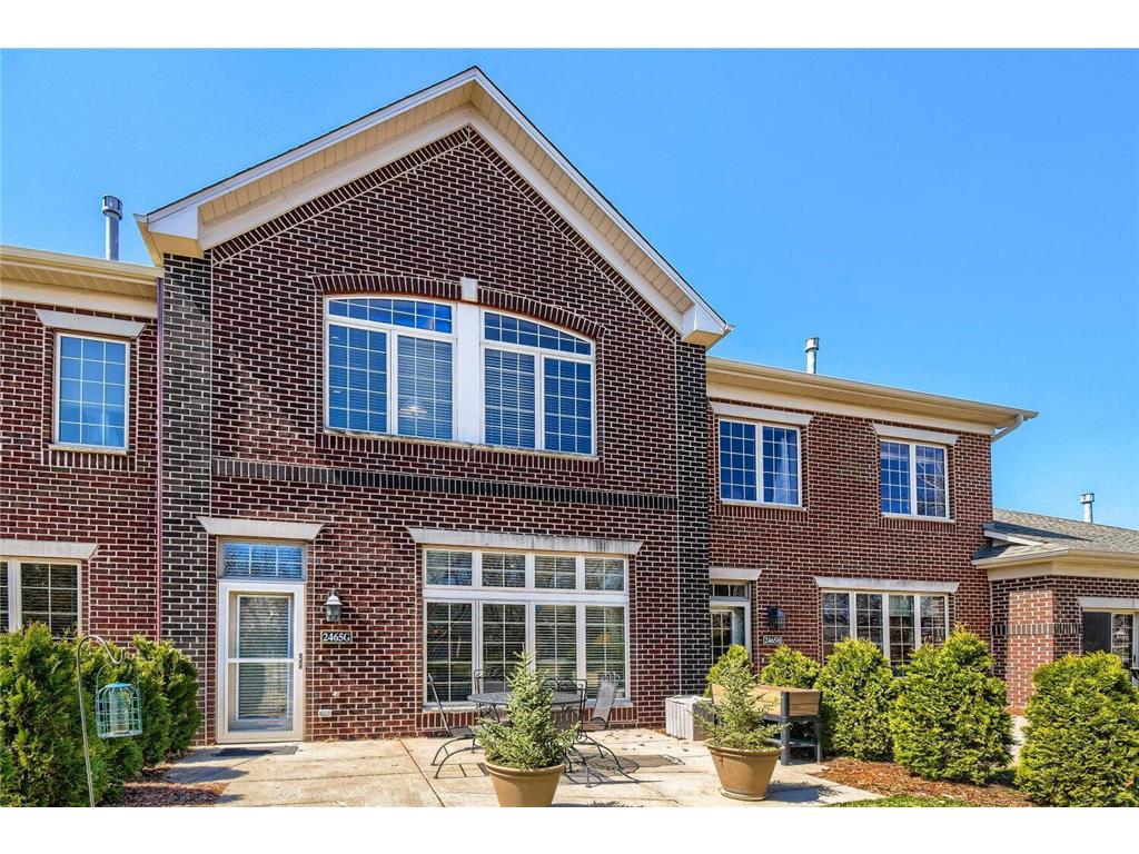 2465 119th Court NE #G Blaine MN 55449 7051920 image1