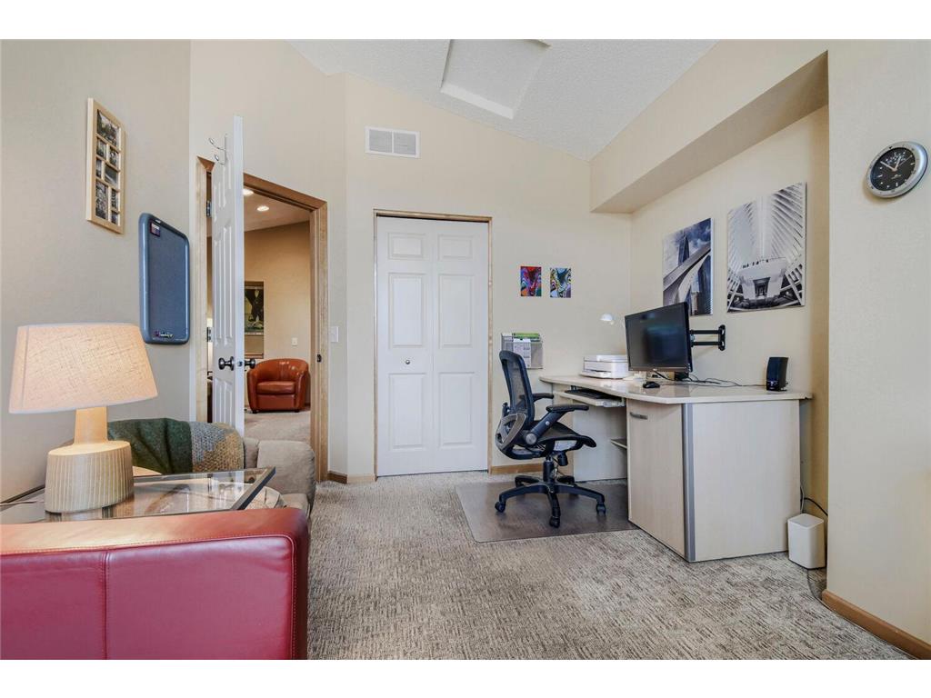 2465 119th Court NE #G Blaine MN 55449 7051920 image33