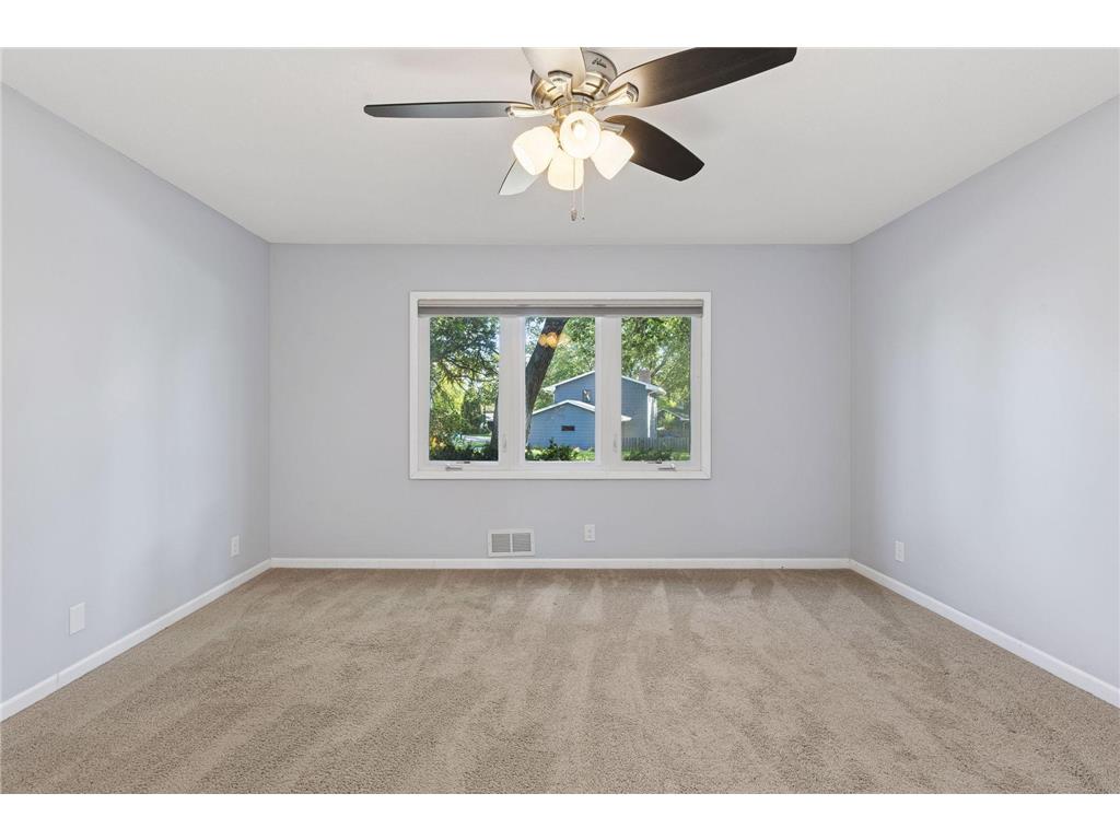 2465 Brunswick Avenue N Golden Valley MN 55422 7005721 image28