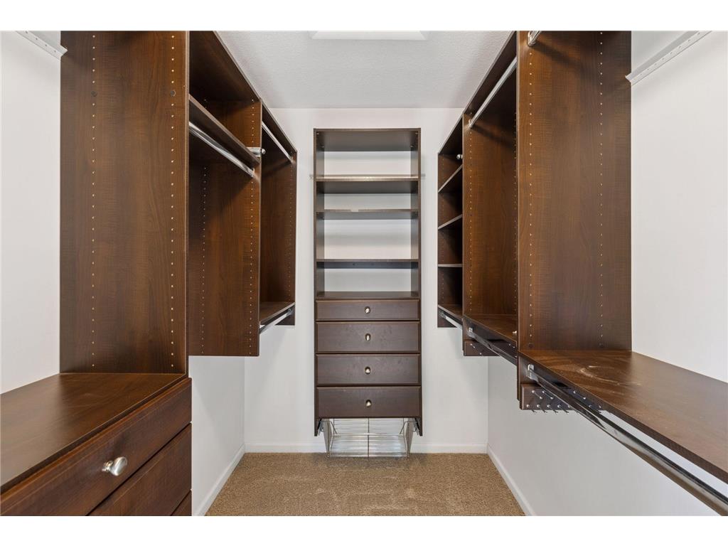 2465 Brunswick Avenue N Golden Valley MN 55422 7005721 image30