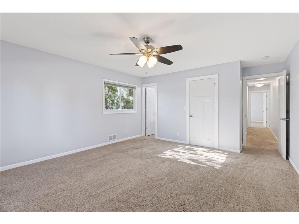 2465 Brunswick Avenue N Golden Valley MN 55422 7005721 image31