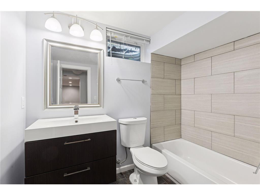 2465 Brunswick Avenue N Golden Valley MN 55422 7005721 image41