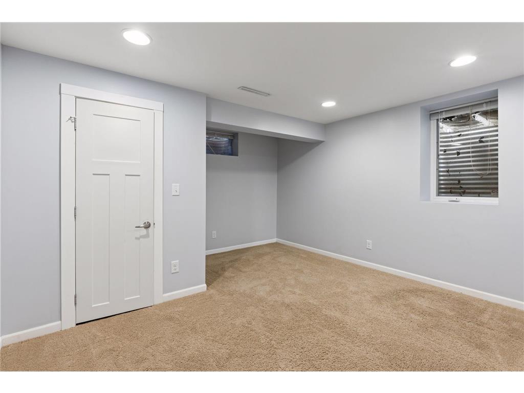 2465 Brunswick Avenue N Golden Valley MN 55422 7005721 image47