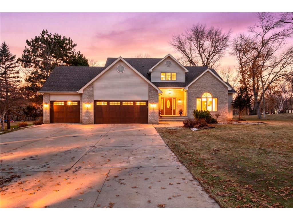 2465 E Rum River Drive S Cambridge MN 55008 7008786 image1