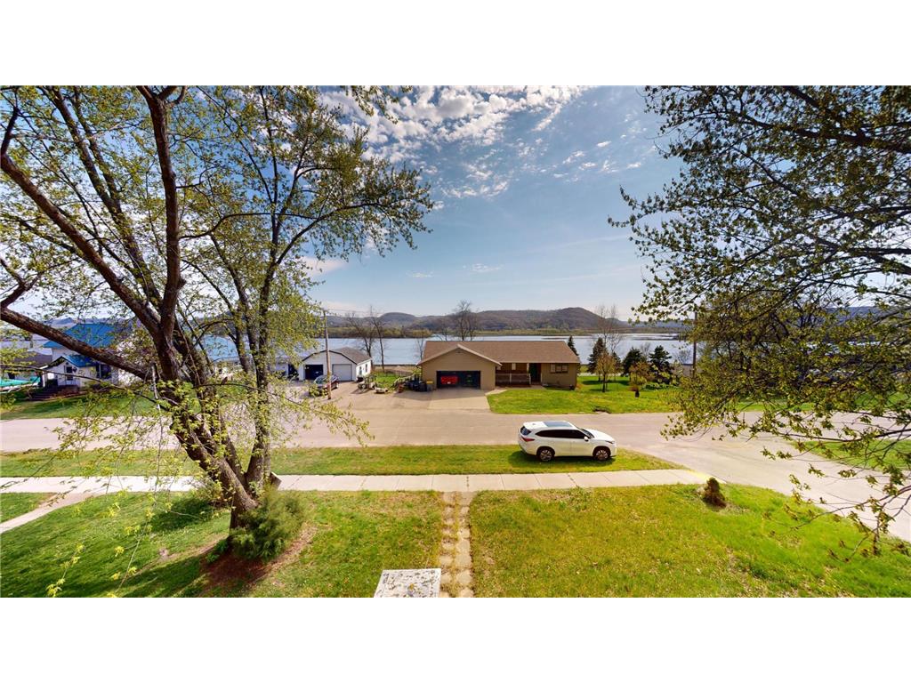 24658 2nd Street Trempealeau WI 54661 7062785 image3