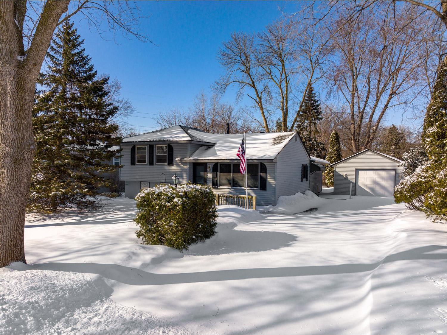 2466 Longview Drive, New Brighton, MN, 55112 MLS 6152504 Edina Realty