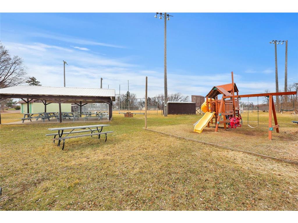 2466 Old State Road 87 Sterling Twp WI 54006 7041731 image15