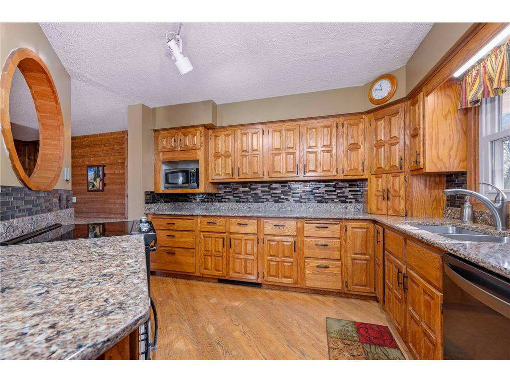 24673 County Road 76 Grand Rapids MN 55744 - Pokegema 6816128 image35